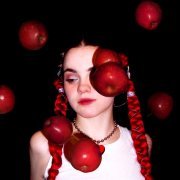 оля уволена - зависть