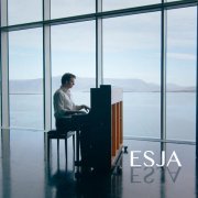 Luke Faulkner - Esja