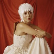 Daniela Andrade - steer