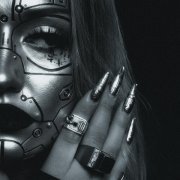 YOUNG LARI - Кукла