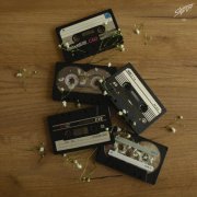 KEN TEE - Рядом