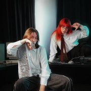 YOUNG LARI, ксюшенька. - От края к краю