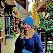 AREGGY - She is awesome